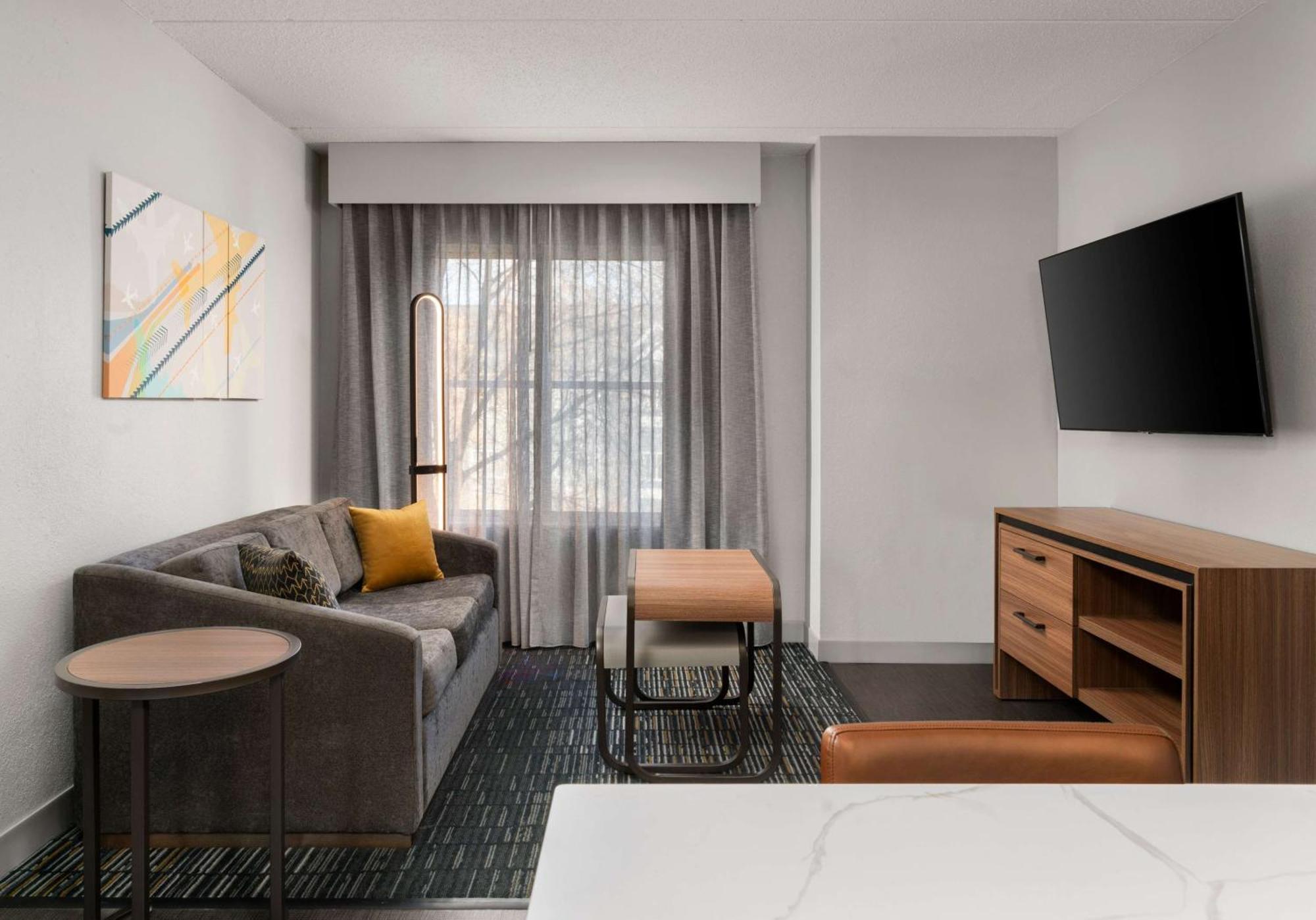 Homewood By Hilton Richmond - Airport Sandston