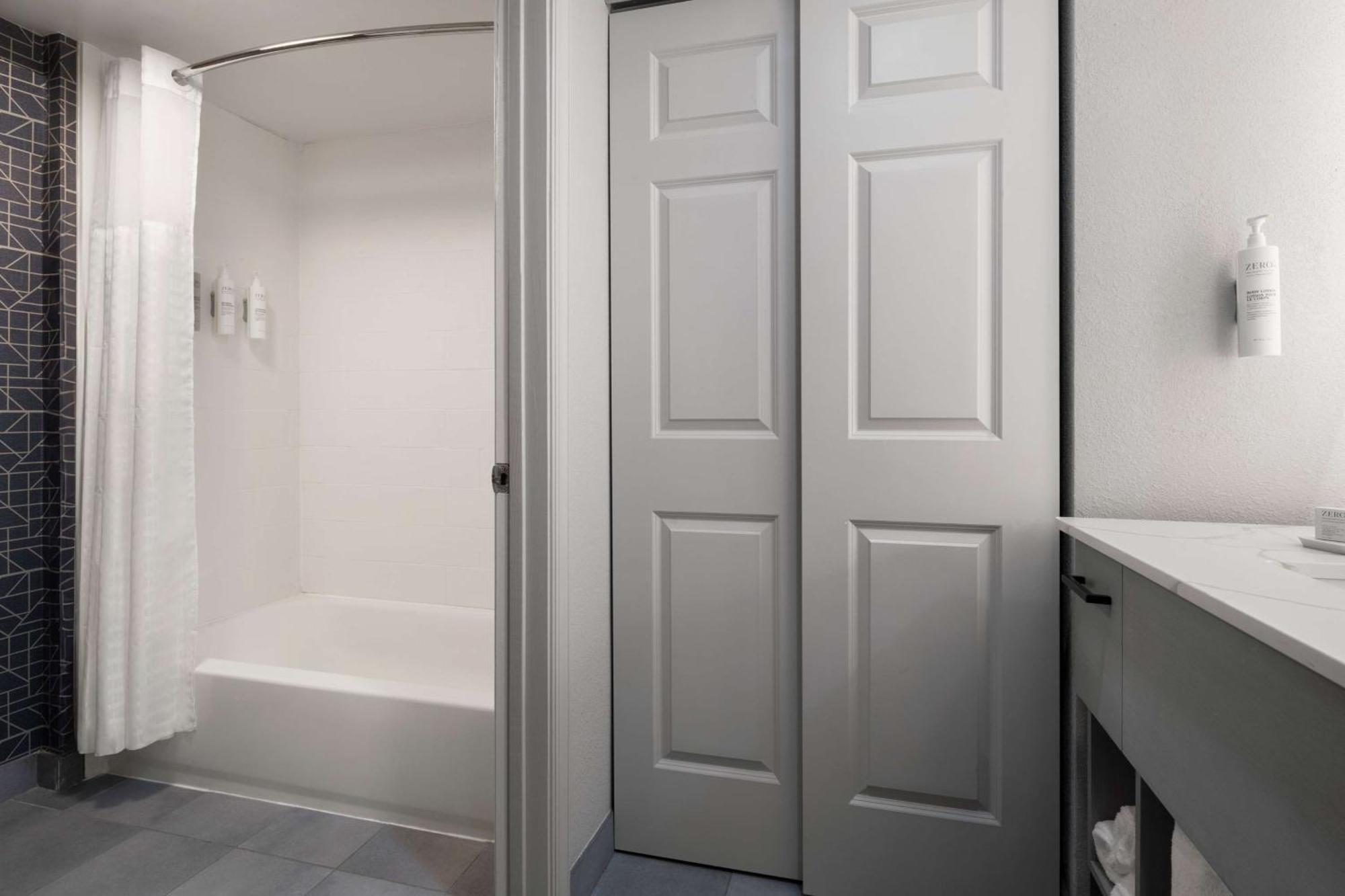 Homewood By Hilton Richmond - Airport 3*